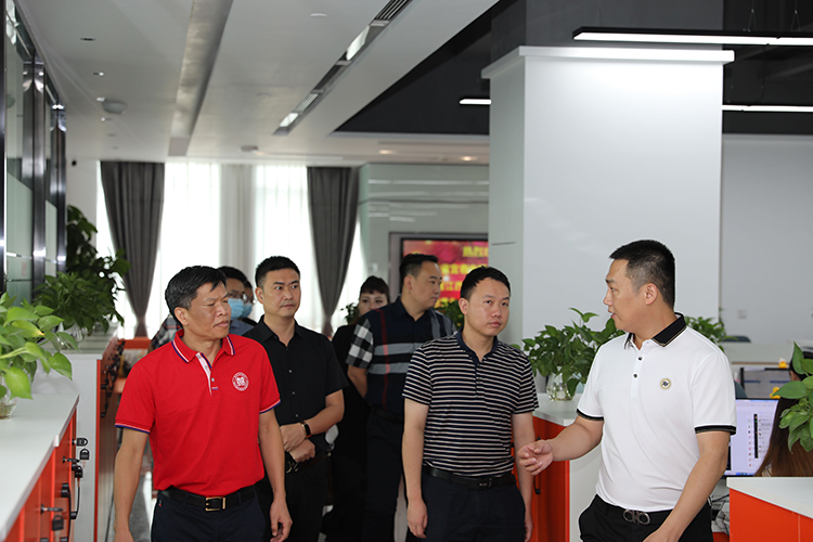AG集团(中国区)官方网站人力集团