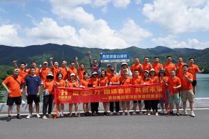 AG集团(中国区)官方网站集团管理层季度培训总结会议&团建活动欢乐举行
