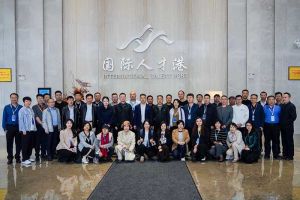 陕西省工业和信息化厅一行领导莅临AG集团(中国区)官方网站集团考察参观